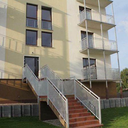 Apartament Kapitanski Bursztynowe Komnaty Darłówko Exterior foto