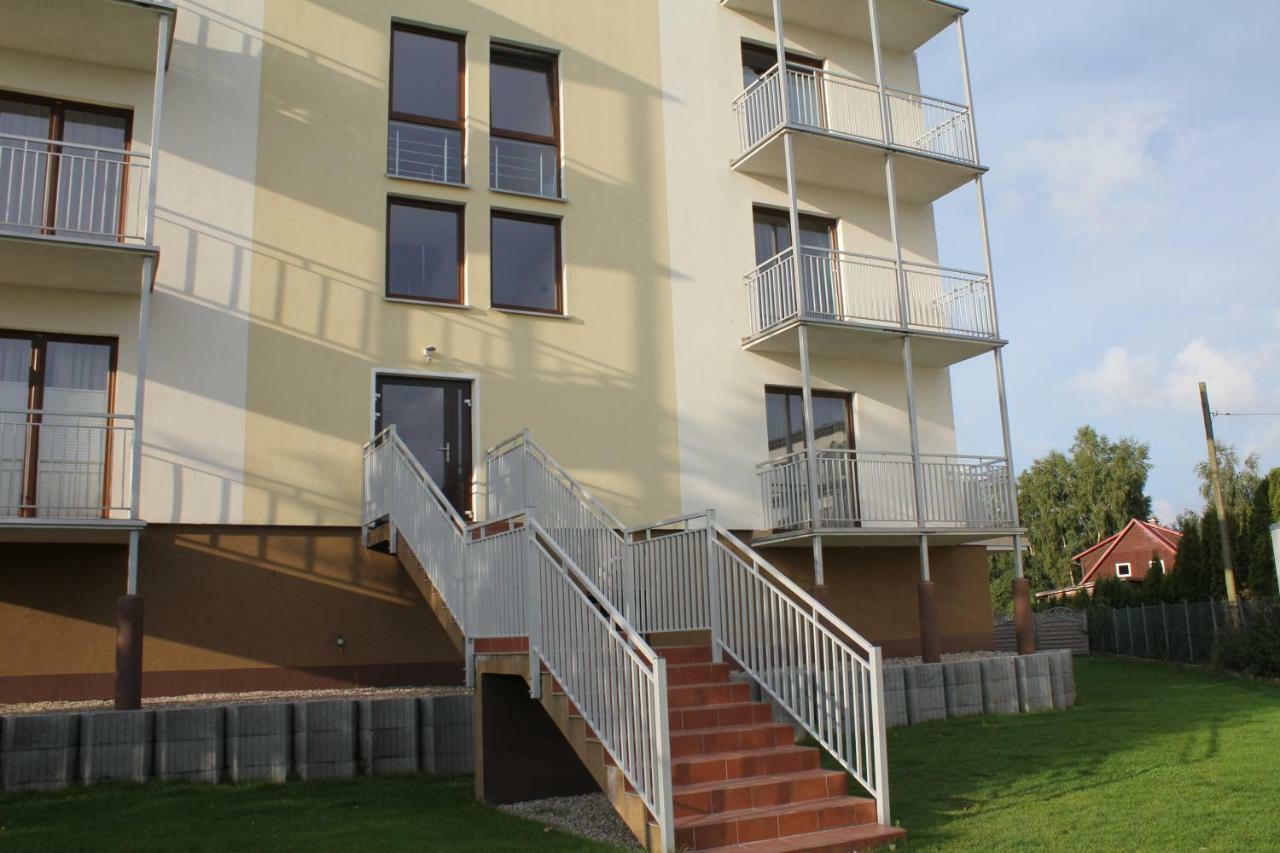 Apartament Kapitanski Bursztynowe Komnaty Darłówko Exterior foto