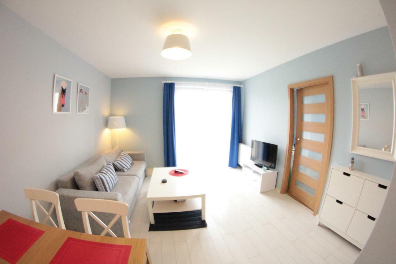 Apartament Kapitanski Bursztynowe Komnaty Darłówko Exterior foto