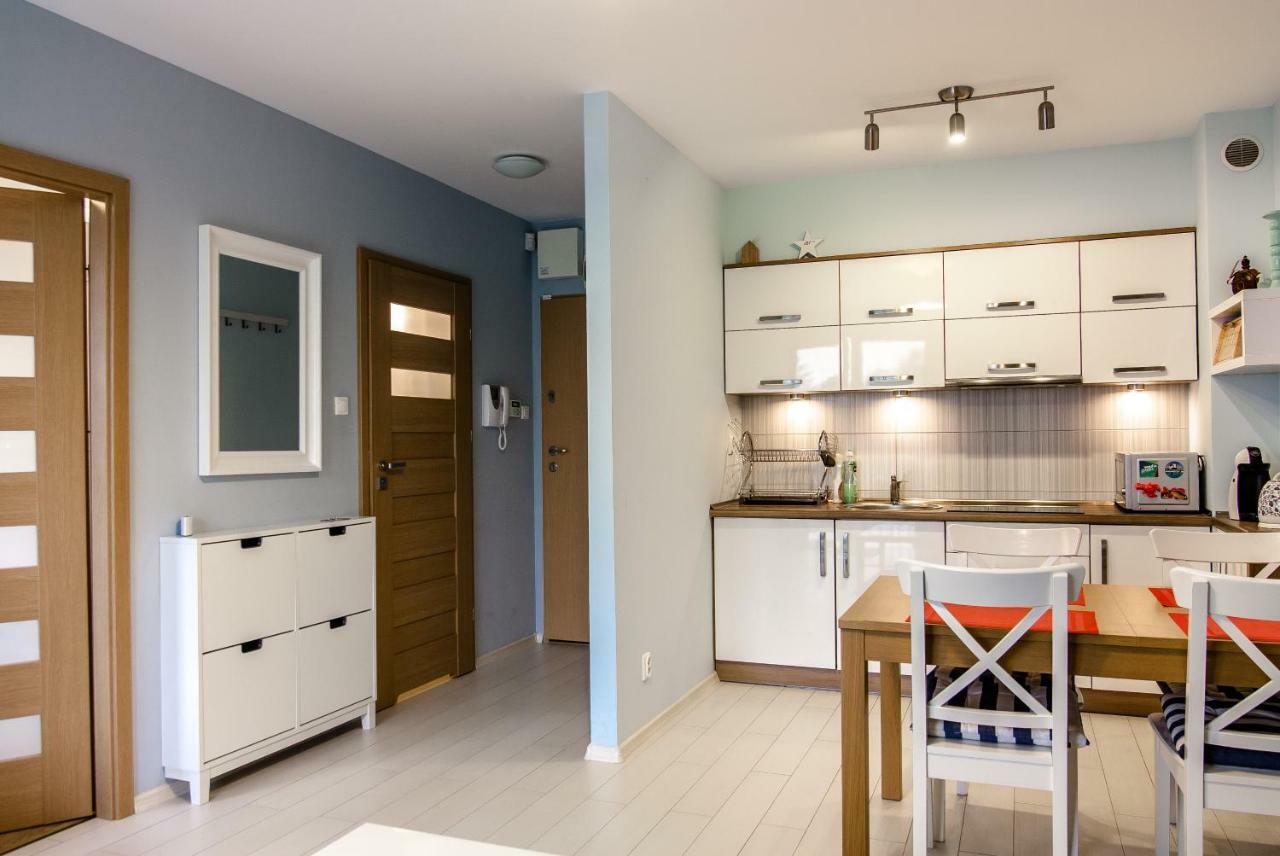 Apartament Kapitanski Bursztynowe Komnaty Darłówko Exterior foto